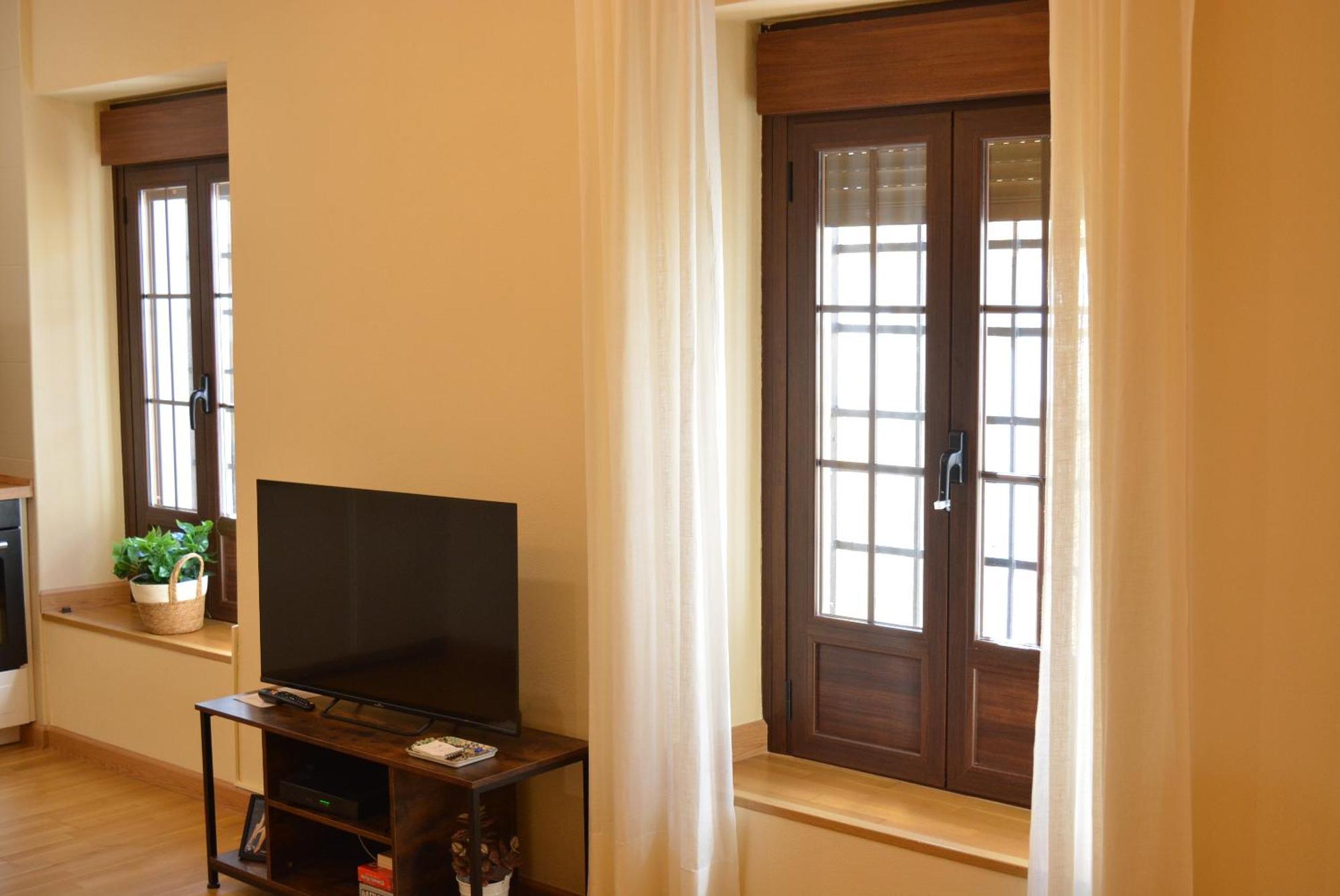 Apartament Puerta De Cordoba- Exterior Con Balcones Kordoba