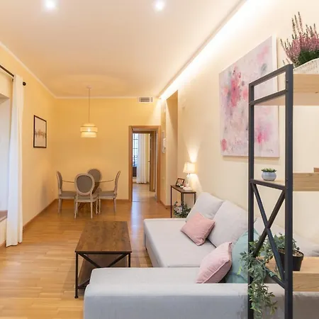 Apartamento Puerta De Cordoba- Exterior Con Balcones Buitenkant foto