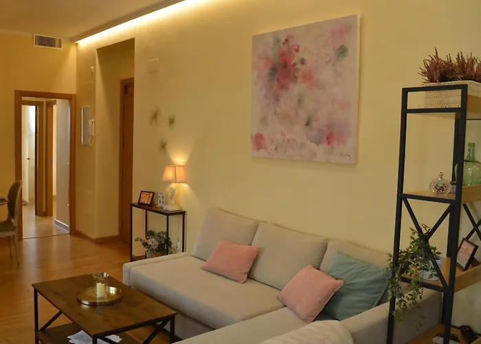 Apartamento Puerta De Cordoba- Exterior Con Balcones